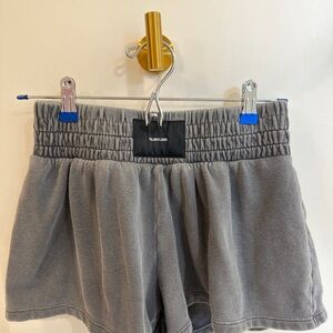 TALENTLESS SWEAT SHORTS WOMENS